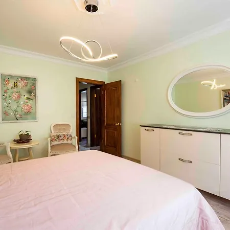 Estelle's Luxury House فندق 4*
