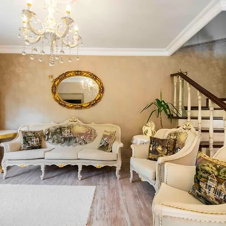 فندق Estelle's Luxury House