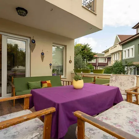 Estelle's Luxury House 4*