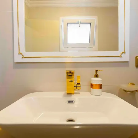 فندق Estelle's Luxury House بيوكجكمجة